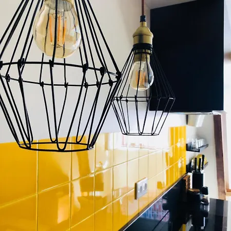 Canarios Avenida 아파트 *